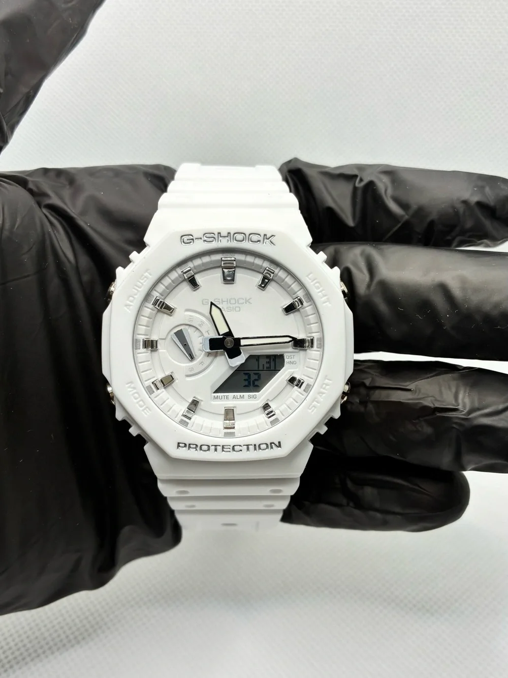 Casio white silver